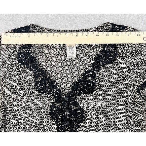 Nine West 100% Silk Lace Trim V Neck Blouse Womens Medium Black - Picture 8 of 14